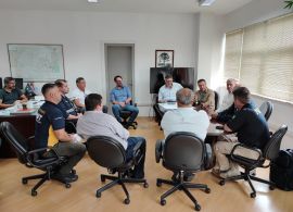 DNIT reunião técnicos para buscar soluções para vazadas em Paranaguá