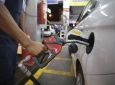 AGÊNCIA BRASIL - Petrobras baixa gasolina em R$ 0,03 e diesel em R$ 0,04