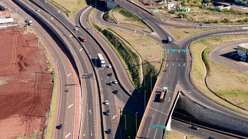 Tarifa média por quilômetro cai 33% no Paraná com os novos leilões