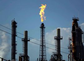 G1 - Preços do petróleo atingem menor nível desde 1999