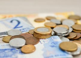 AB - Mercado financeiro prevê queda de 3,76% da economia este ano