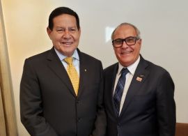 Fetranspar participa de encontro com General Mourão