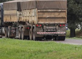 Safra colhida no verão vai manter setor de transportes de cargas até junho