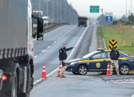 BANDNEWS - Saúde promove ação de prevenção voltada para motoristas em Campina Grande do Sul