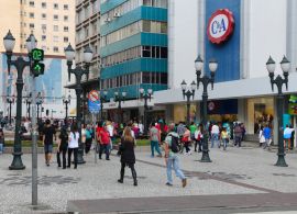 PREFEITURA - Curitiba atualiza regras para covid-19