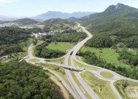ANTT - Reajuste nos pedágios das BRs 376 e 101