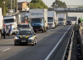 FETRANSPAR é contra possibilidade de greve dos caminhoneiros