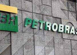 CNN - Petrobras aumenta gasolina em 8,2% e diesel em 6,2%; gás de cozinha sobe 5,1%
