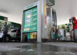G1 - Petrobras anuncia redução nos preços da gasolina e do diesel