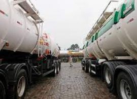 GP - Redução dos impostos federais sobre o diesel chega ao fim e governo não diz o que fará