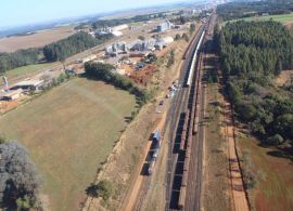 AEN - Técnicos sobrevoam o Centro-Sul para avaliar impacto da Nova Ferroeste sobre indígenas
