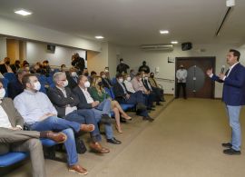 AEN - Em reunião com setor produtivo de Londrina, governador anuncia edital da duplicação da PR-445