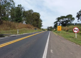 CNT publica Transporte em Foco sobre sinalização rodoviária