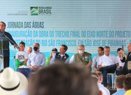 AB - Presidente anuncia apoio para 750 mil caminhoneiros comprarem diesel
