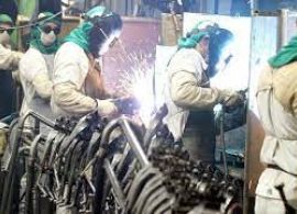 AB - Produção industrial fica estável em outubro pelo segundo mês, diz CNI