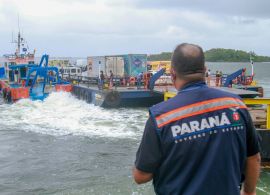 AEN - CGE verifica serviço de travessia da Baía de Guaratuba, no Litoral
