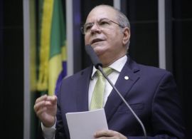 CD - Proposta determina que Dnit informe com 72 horas interdição em rodovias