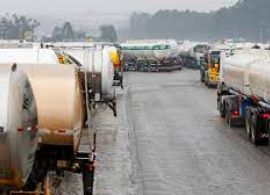 Por que a mudança no ICMS do diesel não baixou o preço do combustível