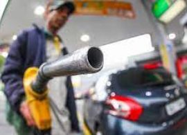 Gasolina e luz mais baratas: entenda o projeto que reduz o ICMS cobrado pelos estados