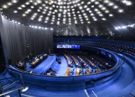 Senado deve votar teto do ICMS dos combustíveis em junho