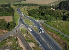 Paraná sela acordo com a União para manter modelagem de concessão de rodovias