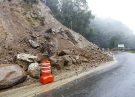 Estrada da Graciosa reabre nesta sexta-feira ao meio-dia, após chuva dar trégua