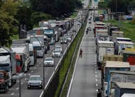 CNT diz que reforma pode aumentar carga tributária de empresas aéreas, ferrovias e transportadoras