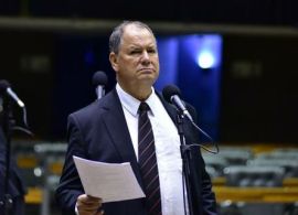 Deputado vai recorrer de decisão do STF que afeta transporte de cargas