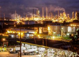 Petrobras diz vender “gasolina carbono neutro”. Mas há problemas por trás da propaganda