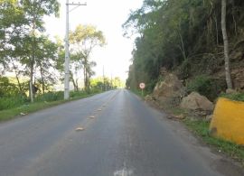 Paraná tem 11 pontos de bloqueio total de rodovias