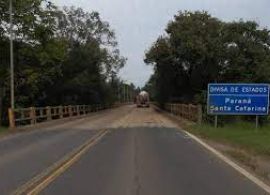 Paraná tem 8 pontos com bloqueio total de rodovias