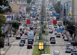 Prazo para pagar 2ª parcela do IPVA de veículos com finais de placa 5 e 6 vence nesta quarta