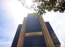 Mercado eleva projeção do PIB brasileiro em 2024, aponta Focus