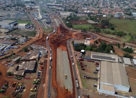 Novo viaduto de Londrina na BR-369 começa a tomar forma