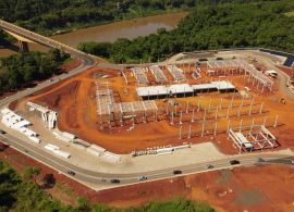Perimetral Leste de Foz chega a 48,64% e terá terceiro turno para intensificar trabalho