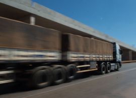 Reajuste dos combustíveis deve afetar negativamente o transporte de cargas