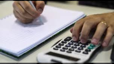 Plataforma de educação financeira, com apoio do Procon-PR, oferece conteúdo com acesso gratuito