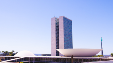 Senado aprova regra que garante orientação antes de multa em fiscalizações trabalhistas