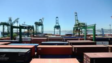 Tarifaço exclui 44,6% das exportações brasileiras para EUA, informa Mdic