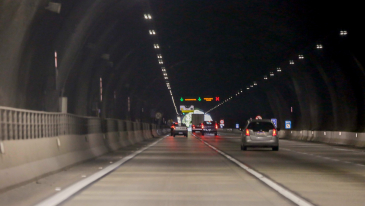 BR-116 em Miracatu/SP terá bloqueio total para manutenção de túnel na Serra do Cafezal