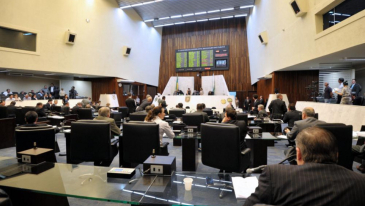 Depois do IPVA, oposição cobra que Governo do Paraná reduza alíquota do ICMS