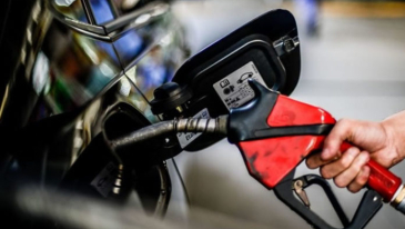 ICMS sobre gasolina, diesel e gás de cozinha sobe a partir de janeiro de 2026