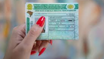 Programa vai conceder CNH para população de baixa renda no Paraná