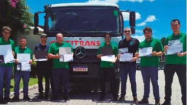 Equipe DESPOLUIR FETRANSPAR &eacute; capacitada para atender tecnologias cada vez mais avan&ccedil;adas