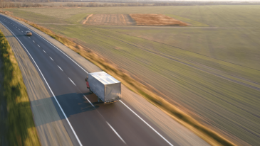 Nova linha de financiamento impulsiona moderniza&ccedil;&atilde;o da frota e efici&ecirc;ncia do transporte rodovi&aacute;rio de cargas, aponta CNT