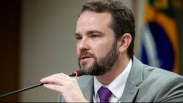 Durigan fala em nova subven&ccedil;&atilde;o ao diesel e prop&otilde;e dividir a conta com estados