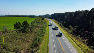Via Arauc&aacute;ria prev&ecirc; 349 mil ve&iacute;culos em rodovias entre sexta (17) e ter&ccedil;a (21)