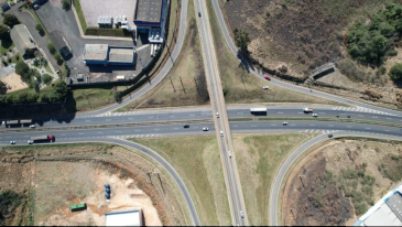 Concession&aacute;ria espera que 270 mil ve&iacute;culos circulem pelas rodovias do Paran&aacute; no feriado do trabalhador