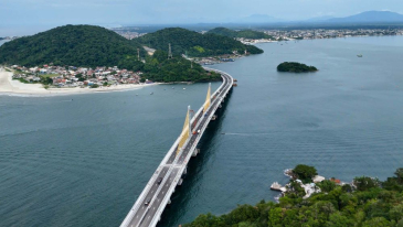 DER/PR divulga portaria que refor&ccedil;a restri&ccedil;&otilde;es para ve&iacute;culos de carga na Ponte de Guaratuba