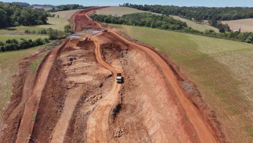 Obra do novo Contorno de Pato Branco chega a 14,23% de execu&ccedil;&atilde;o